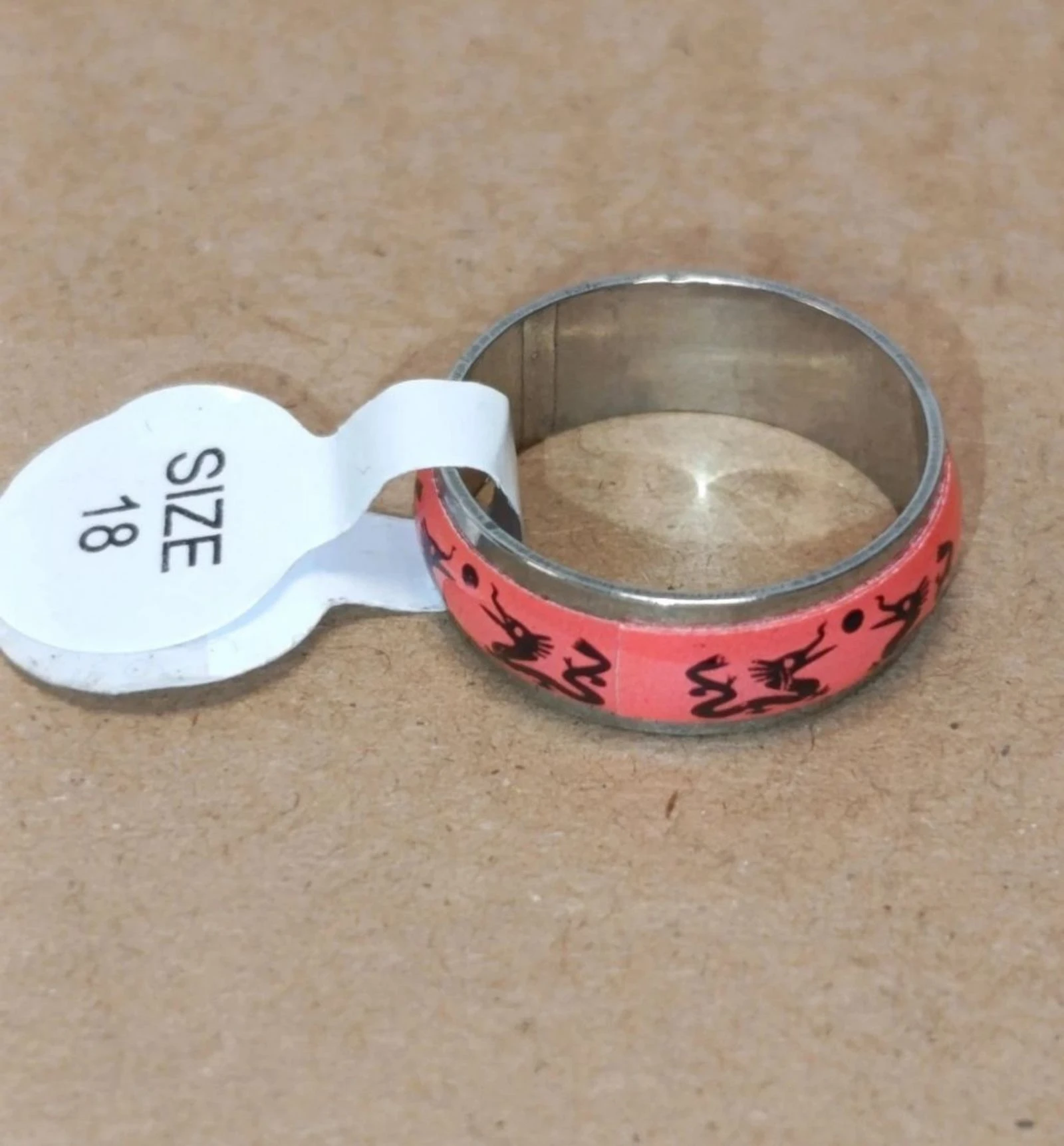 Bague en acier argenté motif corail et dragons taille 8 – photo 2